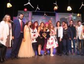المجلس القومى للمرأة يمنح درعا تكريميا لمسرحية "أحوال شخصية "