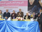 محافظ سوهاج :المرأة السوهاجية تتمتع بقوة الإرادة والرغبه فى تحقيق الذات