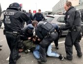 صور.. جرحى خلال تظاهرة مؤيدة للأكراد فى دوسلدورف بألمانيا