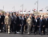 صور.. السيسي يتقدم الجنازة العسكرية للفريق صفى الدين أبو شناف