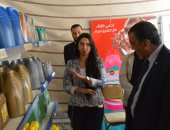صور.. افتتاح المعرض السنوى للتسويق بالقوى العاملة بمناسبة احتفال عيد الأم