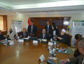 وزير التنمية المحلية: نعمل على تدريب العاملين بالقطاع الإدارى لتحسين الأداء