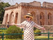 هيلارى كلينتون تزور الهند فى جولة سياحية (صور)