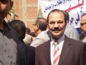 صور.. جامعة بنها تنظم وقفة تضامنية مع الجيش والشرطة فى حربهما ضد الإرهاب