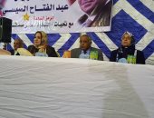 معلمو نجع حمادى ينظمون مسيرة سيارات ضخمة لدعم الرئيس السيسي فى الانتخابات