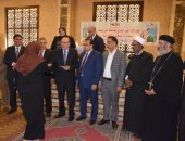 محافظ بنى سويف يسلم 263 عقدا لإقامة مشروعات صغيرة