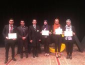 تكريم طلاب جامعة قناة السويس لفوزهم بالمراكز الأولى بمؤتمر شباب الجامعات