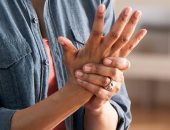 علاج الروماتويد فى اليد بالرياضة والأدوية 