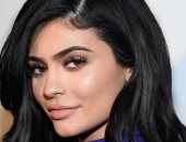 كيلى جينر ترفع شعار "الأمومة مش سهلة".. إعرف التفاصيل