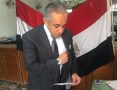 صور.. سفير مصر ببغداد يدلى بصوته بانتخابات الرئاسة.. ويؤكد: الإقبال يتزايد