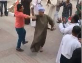 فيديو.. رقص بالطبل البلدى للمصريين فى الدوحة خلال التصويت بانتخابات الرئاسة