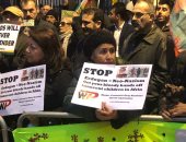 فيديو.. مظاهرات ضد أردوغان بلندن لارتكابه مذابح فى عفرين وتصفه بـ"النازى الجديد"