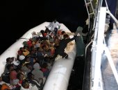 القضاء الإيطالى يحجز سفينة لمنظمة غير حكومية إسبانية تقوم بإنقاذ مهاجرين 