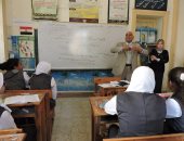 جولة مفاجئة لوكيل تعليم أسيوط لمتابعة سير العمل بالمدارس