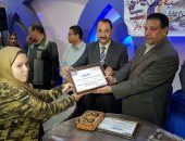 النائب بدوى النويشى يكرم الأمهات المثاليات فى مؤتمر دعم السيسى ببنى سويف