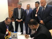 وزير الطيران يشهد توقيع اتفاقية بين مصر للطيران للصيانة والخطوط الكينية