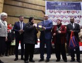 "اليوم السابع" يشارك الأمهات المثاليات لحظات الدموع والفرح فى تكريمهن باحتفالية المرأة العاملة باتحاد العمال.. أمهات يتبرعن بقيمة هدية عيدهن لتعمير سيناء.. ومايسة عطوة: جمعنا 40 ألف جنيه بمبادرة "لأنك أمى"..صور