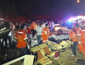 مصرع 17 شخصا جراء انحراف حافلة فى تايلاند