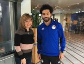 لميس الحديدى تنشر صورة لها مع محمد صلاح قبل مباراة منتخب مصر مع البرتغال
