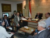 صور.. محافظ جنوب سيناء يلتقى 60 مواطنا لحل مشاكلهم فى إطار اللقاءات الدورية