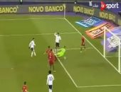 فيديو.. عبد الله السعيد يهدر هدفا لمصر أمام البرتغال