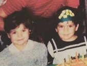 يسرا اللوزى تنشر صورة من طفولتها برفقة عائلتها على "إنستجرام"