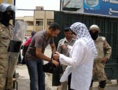 حواجز أمنية وكردونات لتأمين لجان الانتخابات الرئاسية فى الوادى الجديد