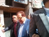 محمد أبو العينين يدلى بصوته فى الانتخابات بمدرسة صلاح سالم