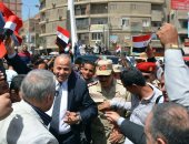 صور .. محافظ القليوبية يتفقد اللجان الإنتخابية بمدينة بنها