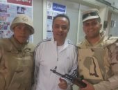 صور.. طارق يحيى يدلى بصوته فى الانتخابات الرئاسية