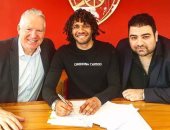 أحمد المحمدى يهنئ الننى على التجديد لـ أرسنال