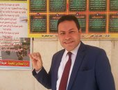 النائب هشام الحصرى يصوت فى الانتخابات الرئاسية ويستخرج أرقام الناخبين