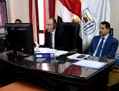 محافظ بنى سويف يطلع رئيس الوزراء على سير الانتخابات عبر "الفيديو كونفرانس"