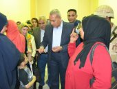 محافظ السويس يتفقد لجان الانتخابات بنطاق حى الأربعين