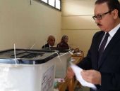 وزير الاتصالات يدلى بصوته فى الانتخابات الرئاسية