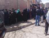 قارئ يشارك "اليوم السابع" بصور الناخبين بمنطقة الدويقة