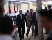 صور.. رئيس جامعة الأزهر يدلى بصوته فى إحدى لجان جاردن سيتى