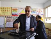 رئيس ائتلاف دعم مصر يدلى بصوته ويطالب المصريين بالمشاركة القوية