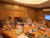 "كلنا معاك من أجل مصر" تدفع بـ100 سيارة لنقل الناخبين للجان الانتخابات بقنا