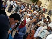 أهالى العريش يحتشدون أمام اللجان للإدلاء بأصواتهم فى انتخابات الرئاسة