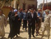 صور .. مساعد الوزير الداخلية لجنوب الصعيد ومدير أمن الأقصر يتفقدان اللجان