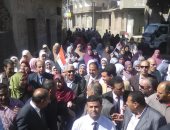 صور.. مسيرة لأهالى سجين الكوم بالغربية للحث على المشاركة بانتخابات الرئاسة