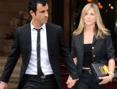 جاستن ثيرو مستمتع بحياته بعد انفصاله عن جينيفر أنيستون