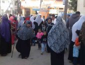 صور.. السيدات يتصدرن المشهد الانتخابى بمحافظة كفر الشيخ