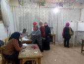 صور.. استمرار توافد المواطنين باللجان للإدلاء بأصواتهم بالغربية