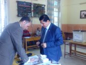 صور.. إقبال كبير من المواطنين على اللجان الانتخابية بكفر الشيخ