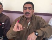 صور .. كفيف يصر على التصويت و معمر يشارك فى الانتخابات