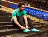 محمد صلاح يظهر أمام مانشستر سيتى بحذاء جديد