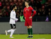 تقارير.. رونالدو يطالب ريال مدريد بضم نيمار وصلاح وتجاهل ليفاندوفسكى
