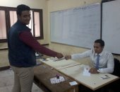 رؤساء اللجان الفرعية بالزاوية: لم يتم رصد أى مخالفات وتزايد أعداد الناخبين